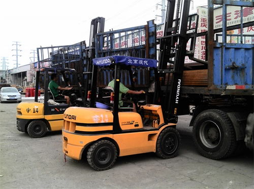 天津正遠(yuǎn)運(yùn)輸 專業(yè)整車配貨與國(guó)內(nèi)貨物運(yùn)輸代理服務(wù)解析